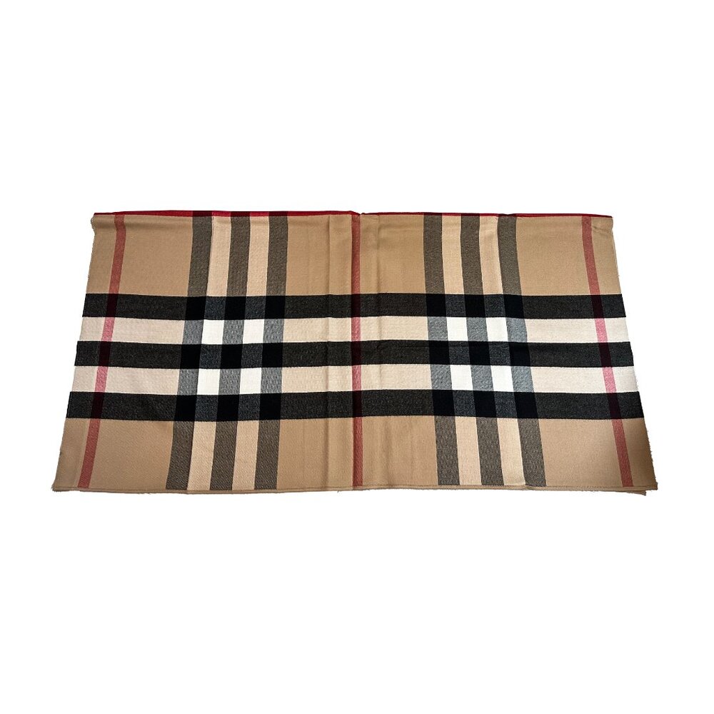 Burberry Charlotte Reversible Solid/House Check Wool Cape One Size - Picture 8 of 13